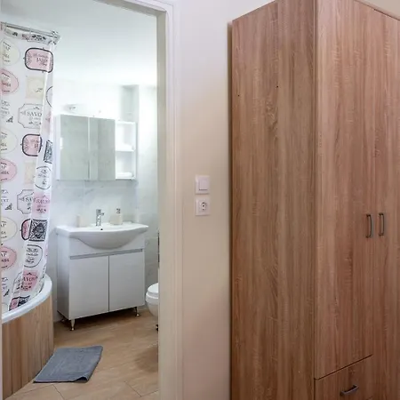 γκαρσονιέρα 2 δίπλα στη θάλασσα! Apartment